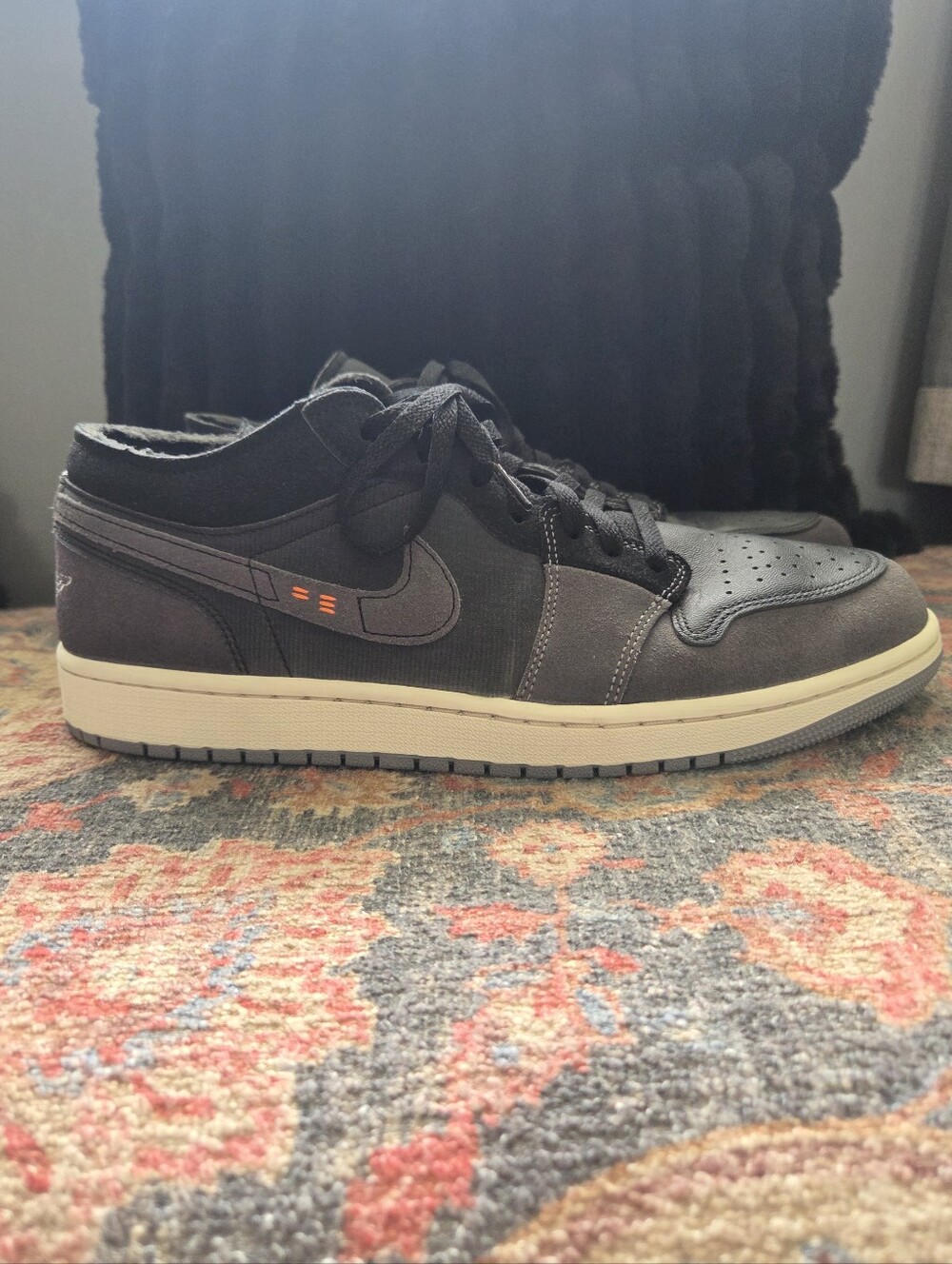 Air Jordan 1 Low SE Craft Inside Out Black Mens Size 11 Sneaker